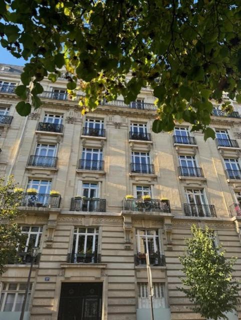 Un Studio Cosy Au Coeur De Paris 17 Batignolles , Monceau Eksteriør billede